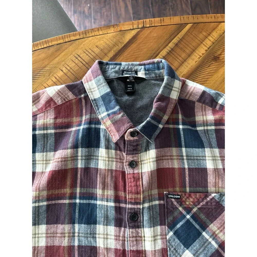 Surf Flannel bundle - RVCA, Quiksilver Volcom - Picture 6 of 10